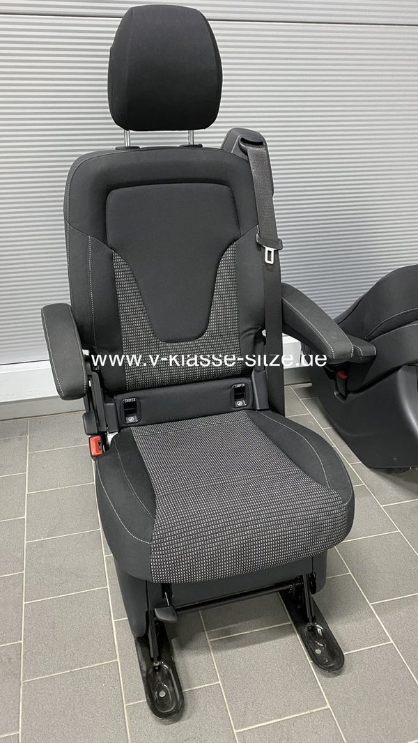 Einzelsitz V-Klasse Stoff Santos schwarz komfort Modell ab 2019